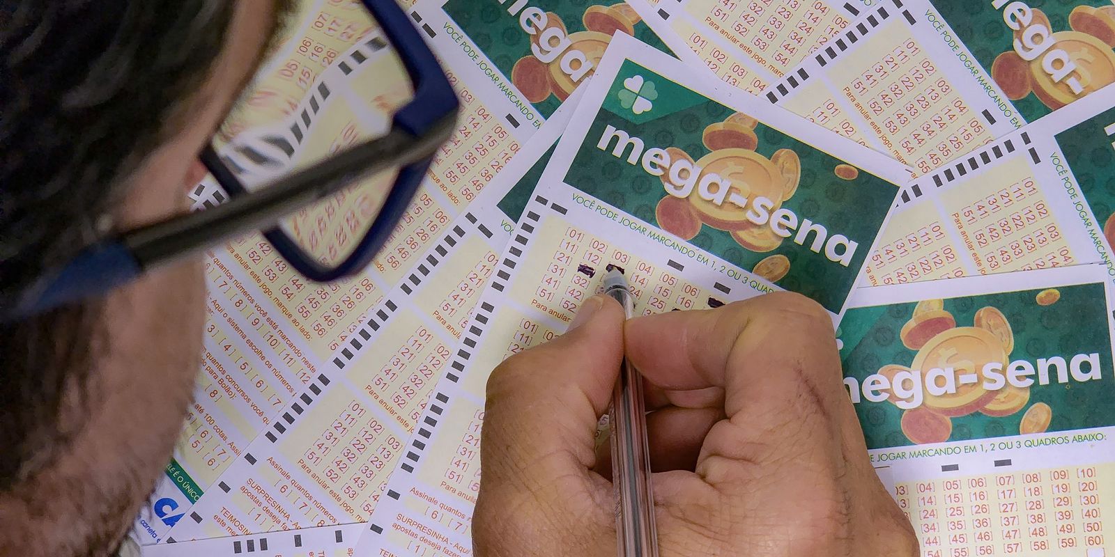 Mega-Sena sorteia prêmio acumulado de R$ 11 milhões 