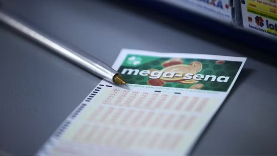Mega-Sena acumula e prêmio vai a R$ 45 milhões; nove apostas do Paraná acertam a quina