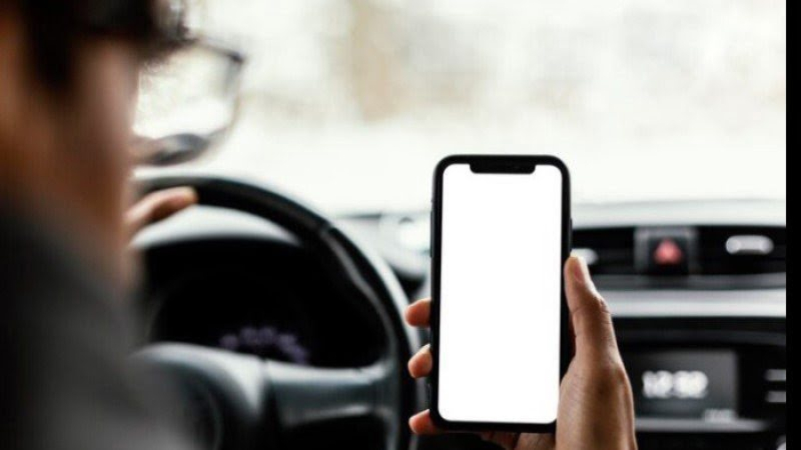 Uber fecha com rival e choca usuários com mudança radical no mercado